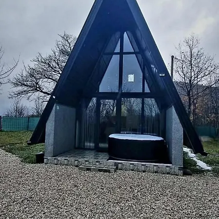 Oaza Mira, Brutusi Near Bjelasnica Trnovo